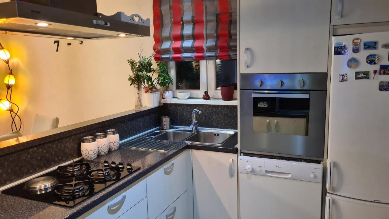 Villa Bubica- Cozy Holiday Home In Rural Area With Pool Stankovci  Екстериор снимка