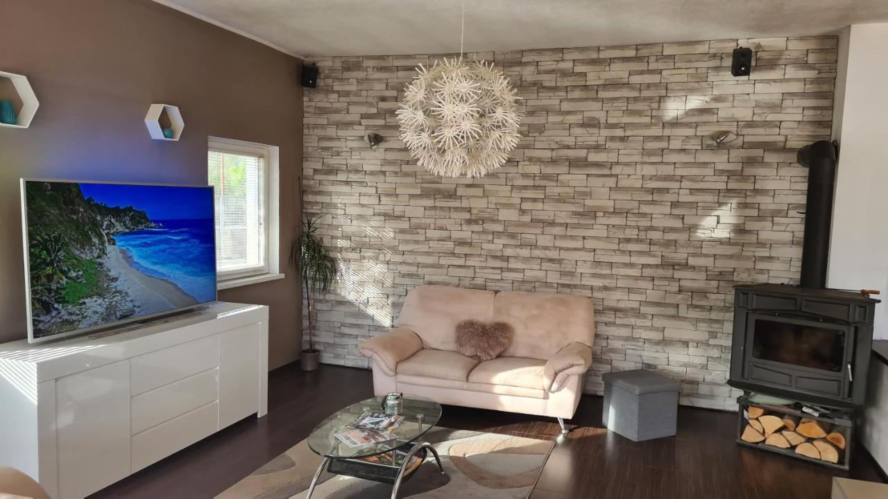 Villa Bubica- Cozy Holiday Home In Rural Area With Pool Stankovci  Екстериор снимка