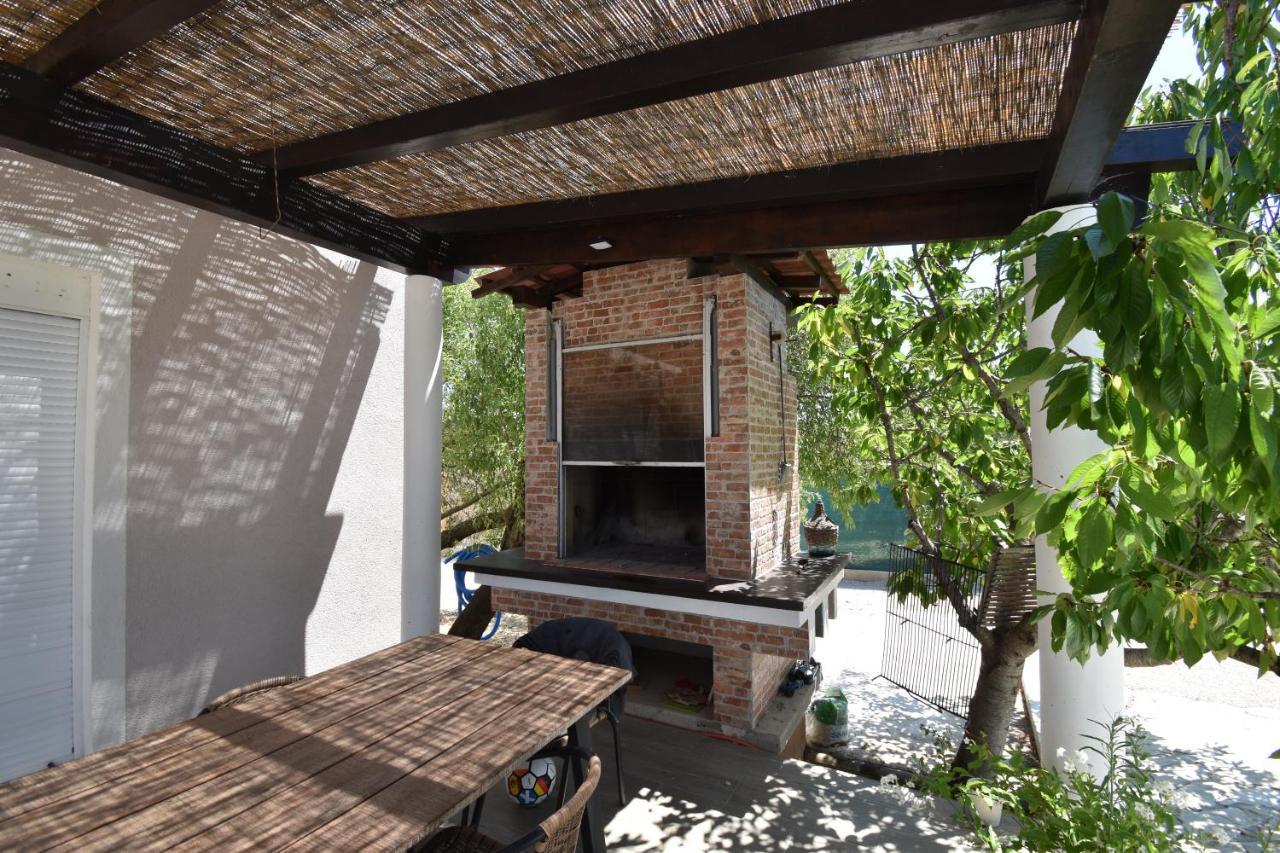 Villa Bubica- Cozy Holiday Home In Rural Area With Pool Stankovci  Екстериор снимка